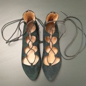 Nine West lace up flats, sz. 6.5